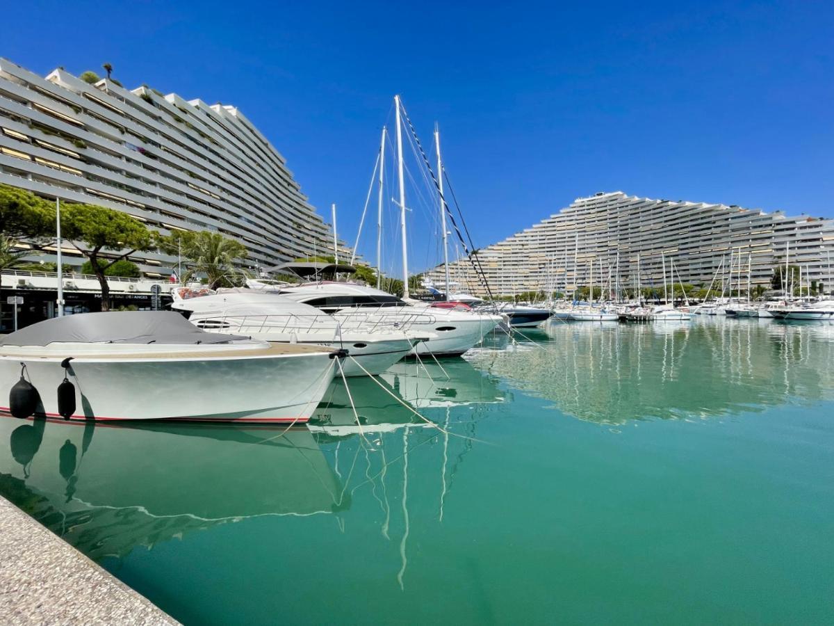 וילנב-לובה #41 Marina Riviera Bay - Marine Baie Des Anges - Studio Vue Mer Et Port מראה חיצוני תמונה